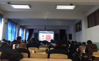 恒安管理咨詢(xún)溫馨提醒：秋意濃，保暖不可少